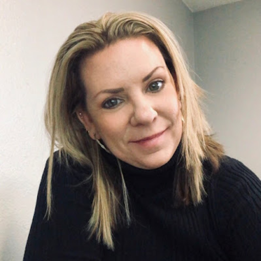 Meet your Posher, Lori